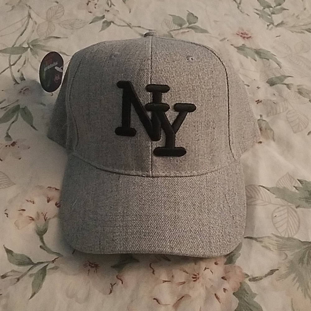 Silver & Black NY Snapback Cap